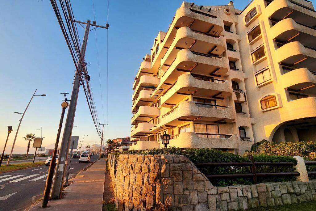 Hermoso Avenida Del Mar Apartamento La Serena